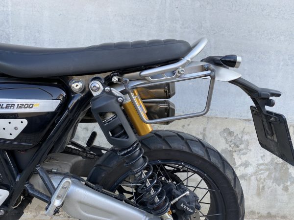 SOPORTE PARA ALFORJA TRIUMPH STREET SCRAMBLER 1200 - Imagen 13
