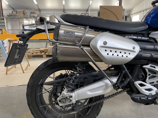 SOPORTE PARA ALFORJA TRIUMPH STREET SCRAMBLER 1200